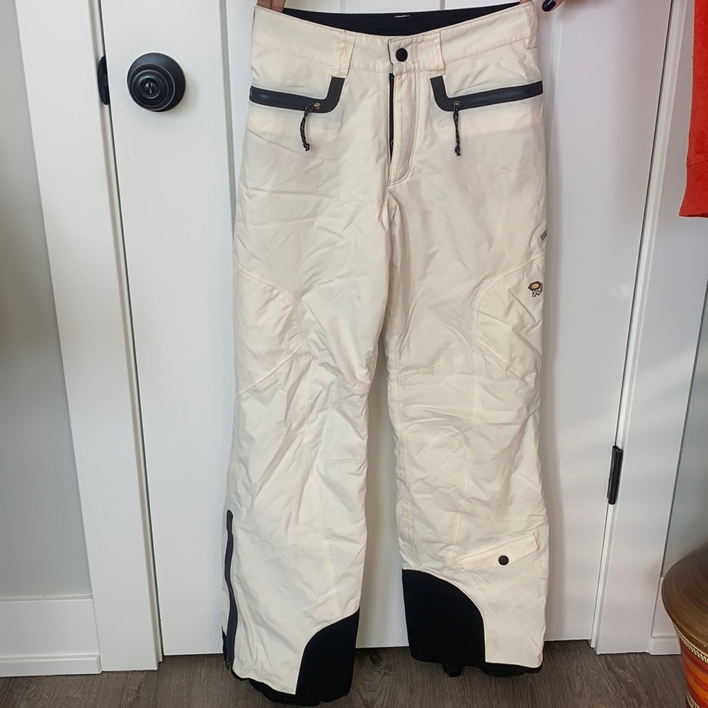 White snow pants!